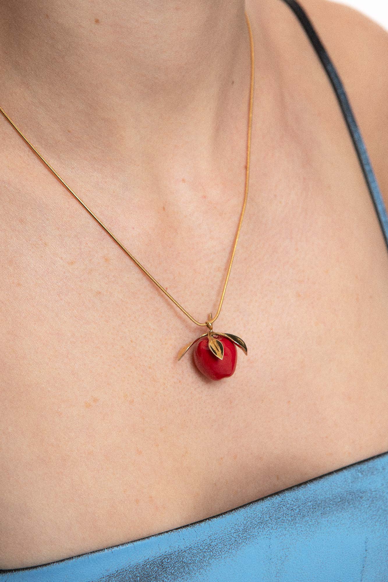 APPLE STEM NECKLACE RED - ANDRESGALLARDO