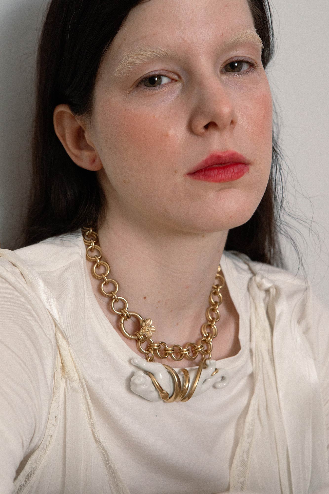 LOVE EMBRACE NECKLACE - ANDRESGALLARDO