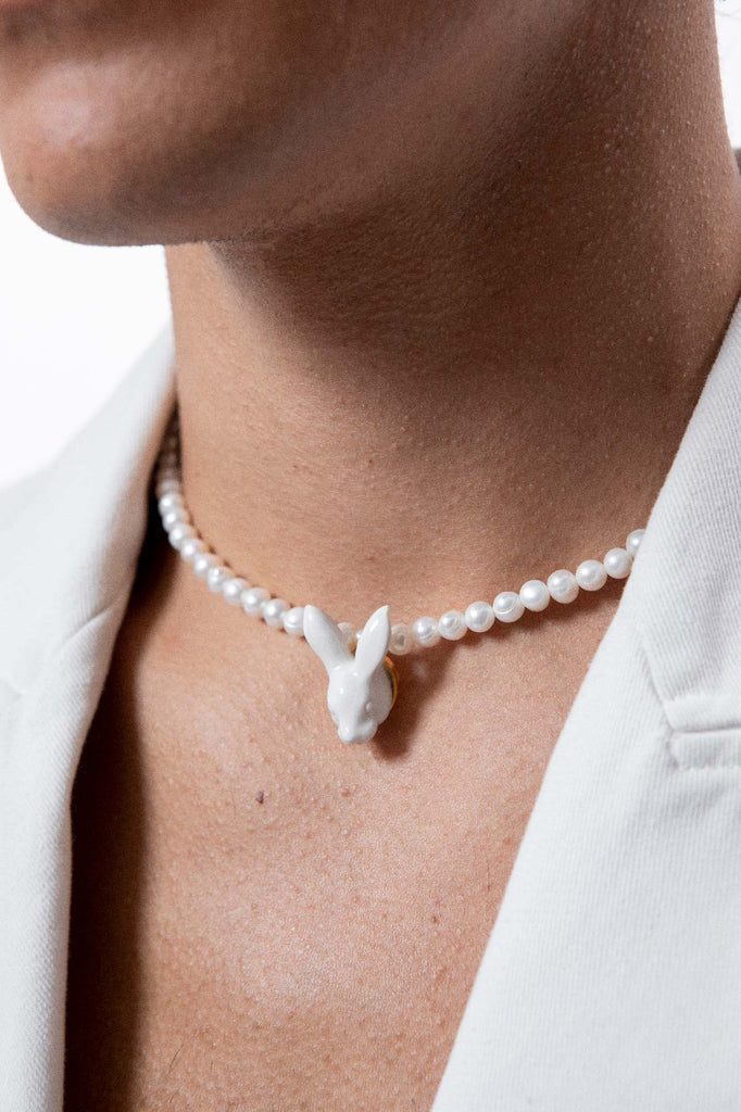 RABBIT HEAD & PEARLS NECKLACE – ANDRESGALLARDO