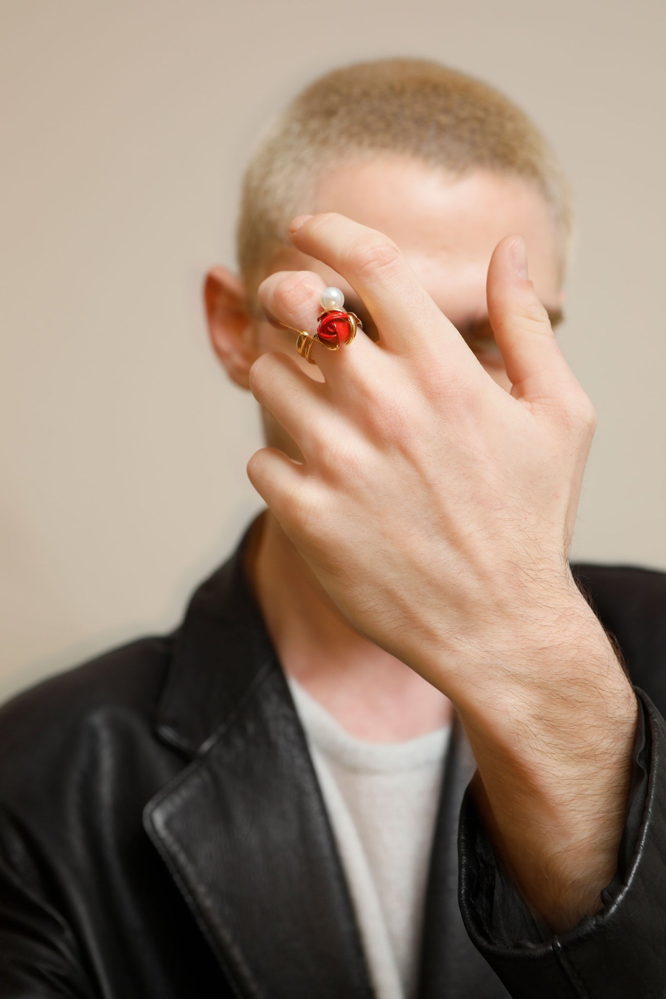 ROSEBUD & PEARL RING - ANDRESGALLARDO