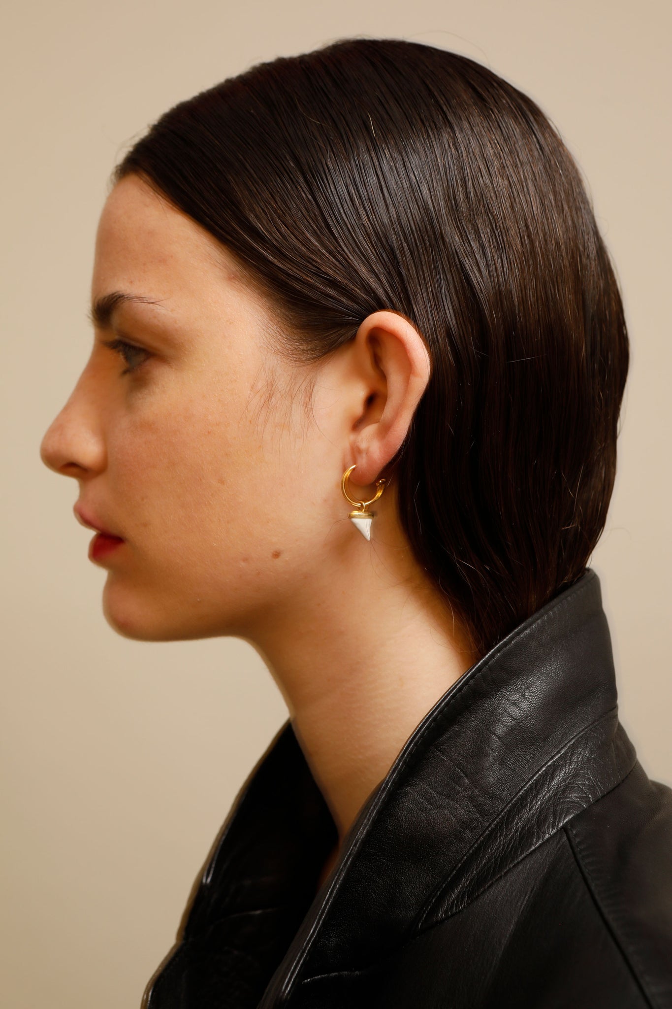 ROSE SPIKE HOOP SING EARRING - ANDRESGALLARDO