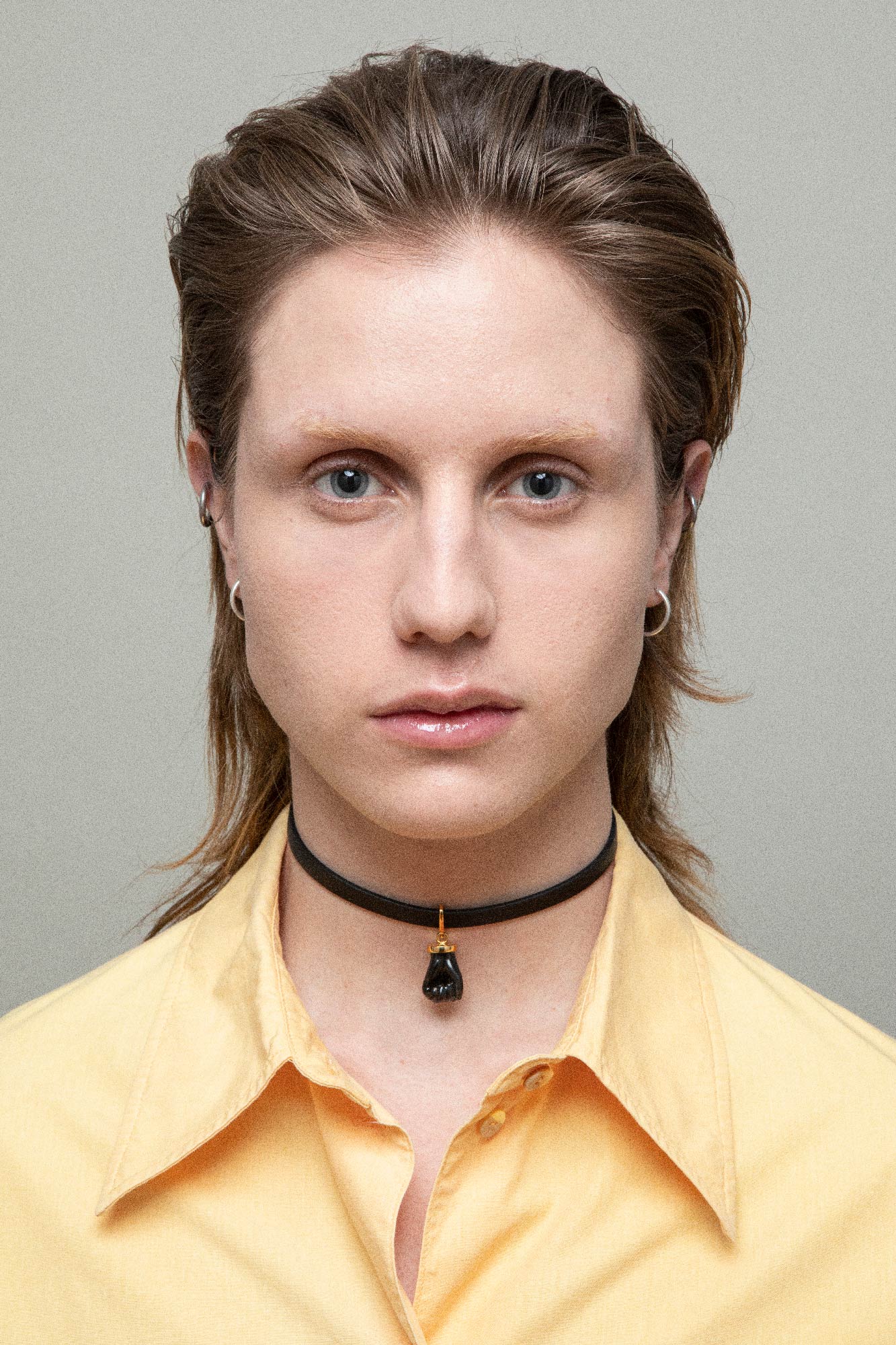 FIST LEATHER CHOKER -ANDRESGALLARDO
